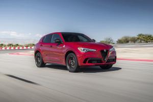 Alfa Romeo Stelvio Quadrifoglio Nero Edizione 2018 года